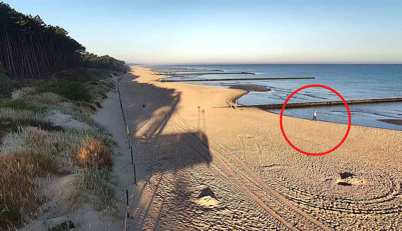 Godz. 7:12 w Dźwirzynie. Taki widok uchwyciła kamera