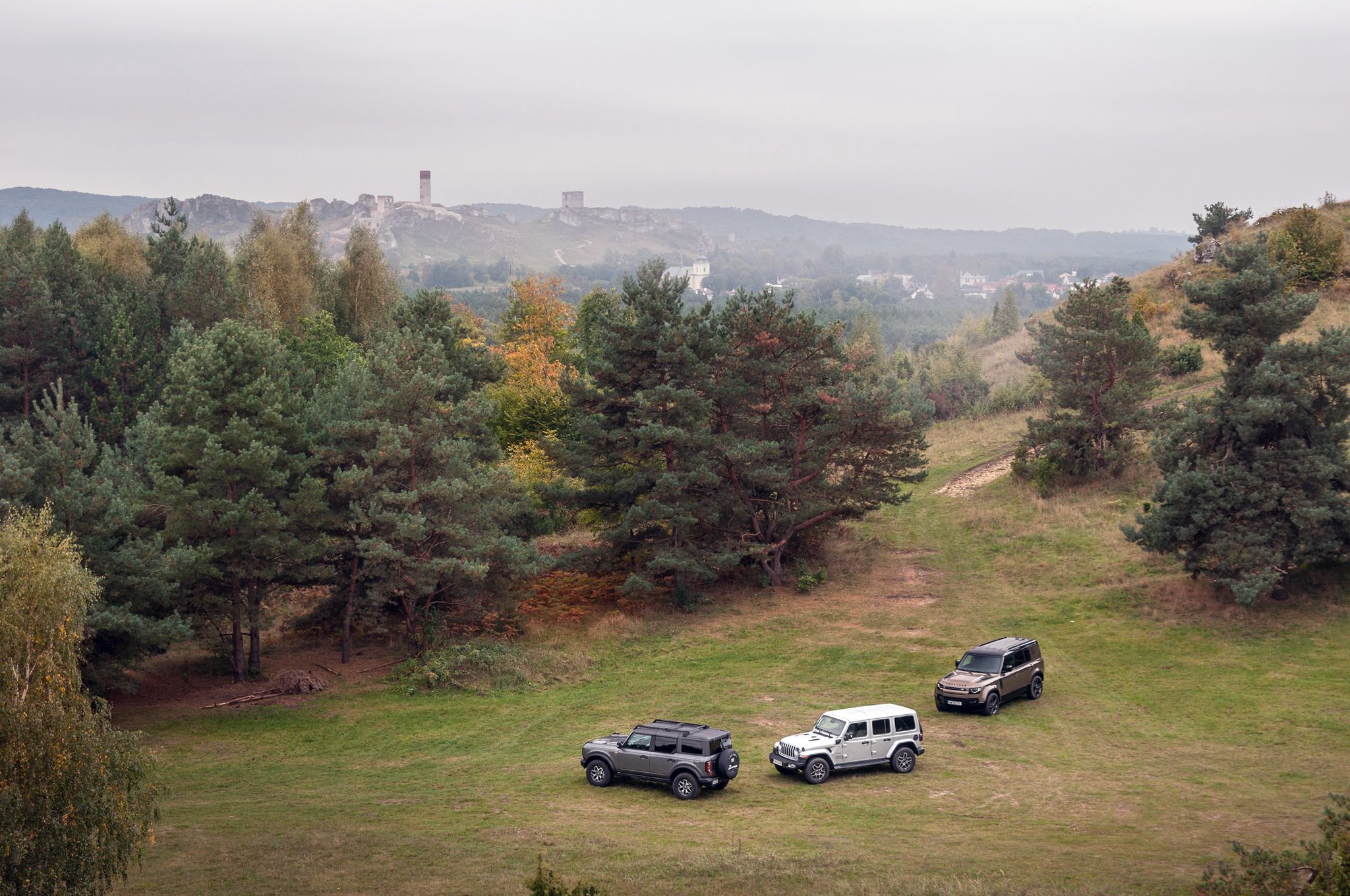 Defender, Bronco, Wrangler