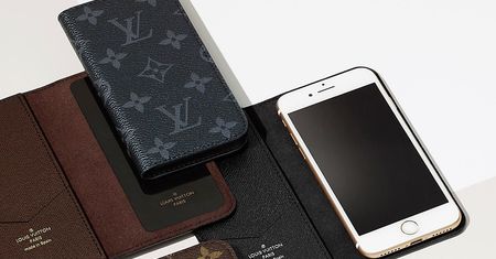 Ten pokrowiec na iPhone'a kosztuje ponad 20 tysięcy złotych. Ale to jeszcze nic...