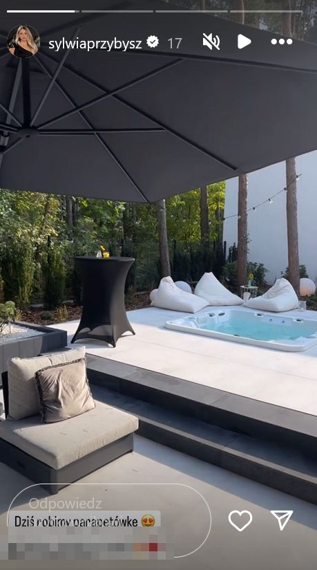 Sylwia Przbybysz i Jan Dąbrowski zorganizowali parapetówkę