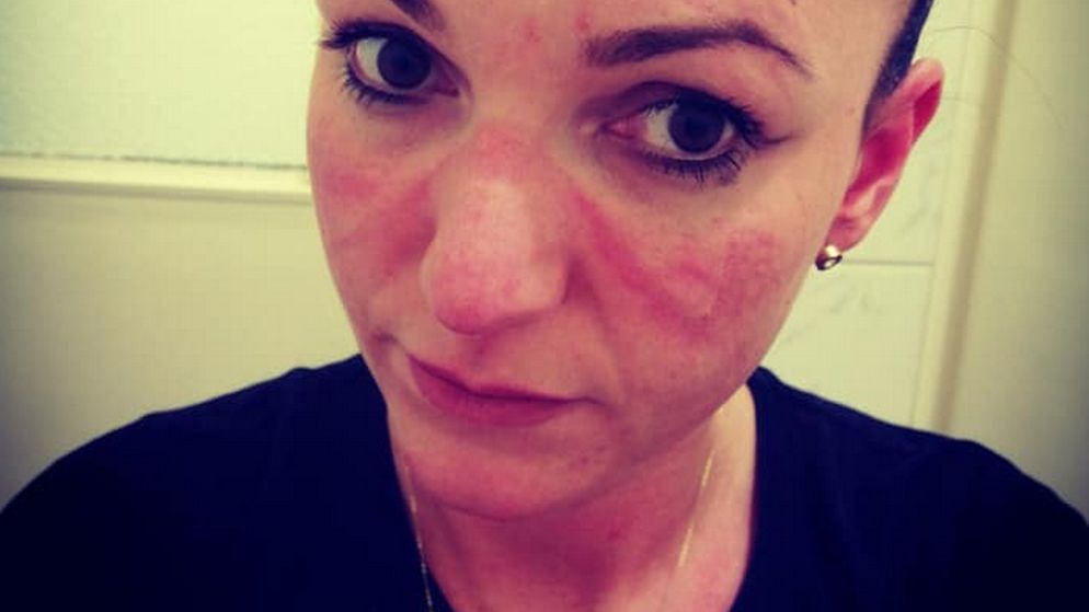 Monika Maluśka jest ratowniczką medyczną w Grodzisku Wielkopolskim. "Tak się wygląda po kilku godzinach wyjazdu do pacjenta covidowego".