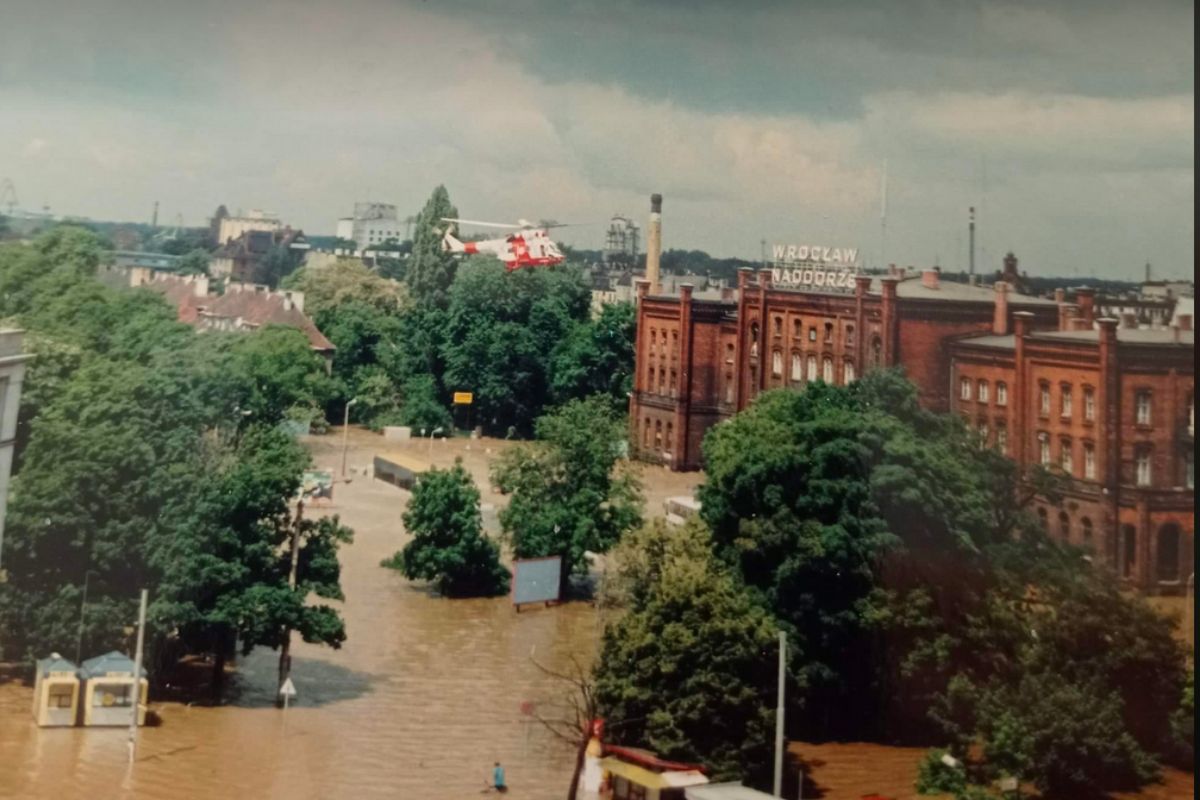 Wrocław podczas powodzi w 1997 roku. Zdjęcię nadesłane przez panią Barbarę