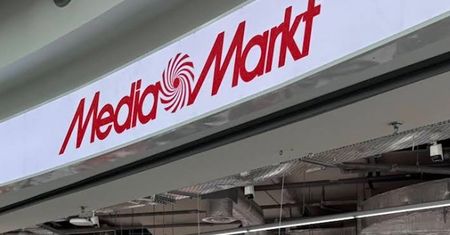 Karnawałowa oferta w Media Markt. Suszarka Dyson 200 zł taniej