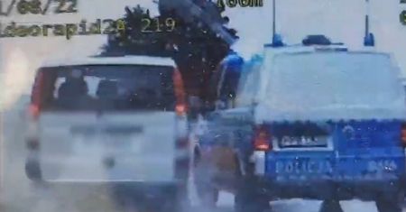 Pościg ulicami Jeleniej Góry. Policja opublikowała nagranie wideo