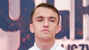 Mini Majk wspomina, jak trafił do domu dziecka. Jego mama ZABIŁA SĄSIADA: "Wzięła nagrzany czajnik I W NIEGO PRZYWALIŁA"