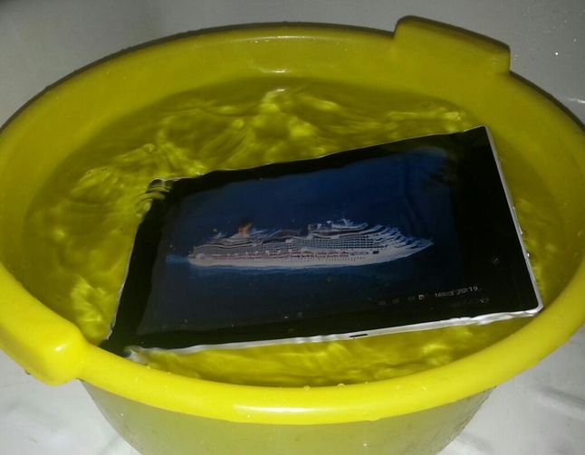 Xperia Tablet Z pod wodą (fot. wł.)