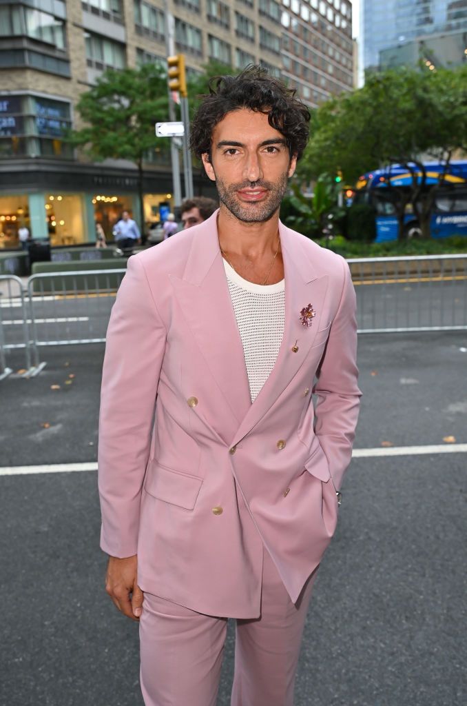 Celebrity Sightings In New York City - August 06, 2024
NEW YORK, NEW YORK - AUGUST 06: Justin Baldoni arrives at the "It Ends With Us" premiere at AMC Lincoln Square Theater on August 06, 2024 in New York City. (Photo by James Devaney/GC Images)
James Devaney
bestof, topix