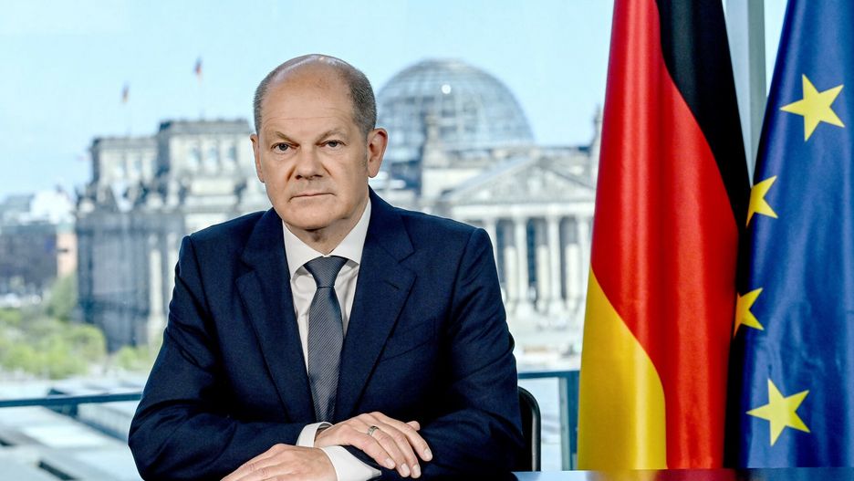 TemporaryEmbargoed until May 8, 2022 - 16:00 GMT / German Chancellor Olaf Scholz makes a televised speech on May 8, 2022, the 77th anniversary of the 1945 victory against Nazi Germany. (Photo by Britta Pedersen / POOL / AFP)BRITTA PEDERSEN