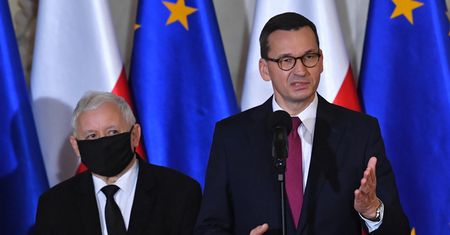 Makowski: "Rząd Tymczasowego Zawieszenia Broni" [OPINIA]