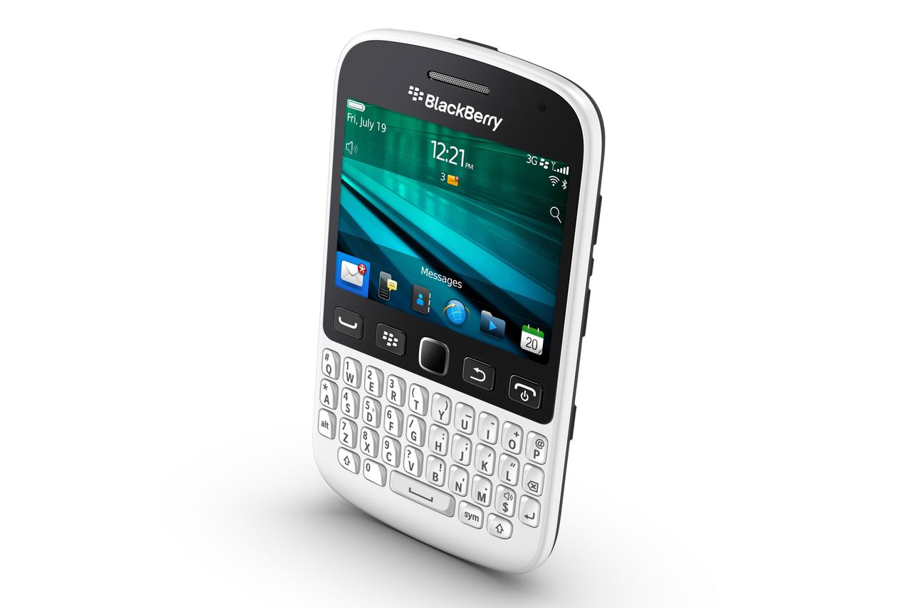 BlackBerry 9720 — powrót do klasyki