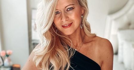 Urodą Amerykanki zachwycają się na całym świecie. 50-letnia Renae Olivia w końcu zdradziła swój sekret