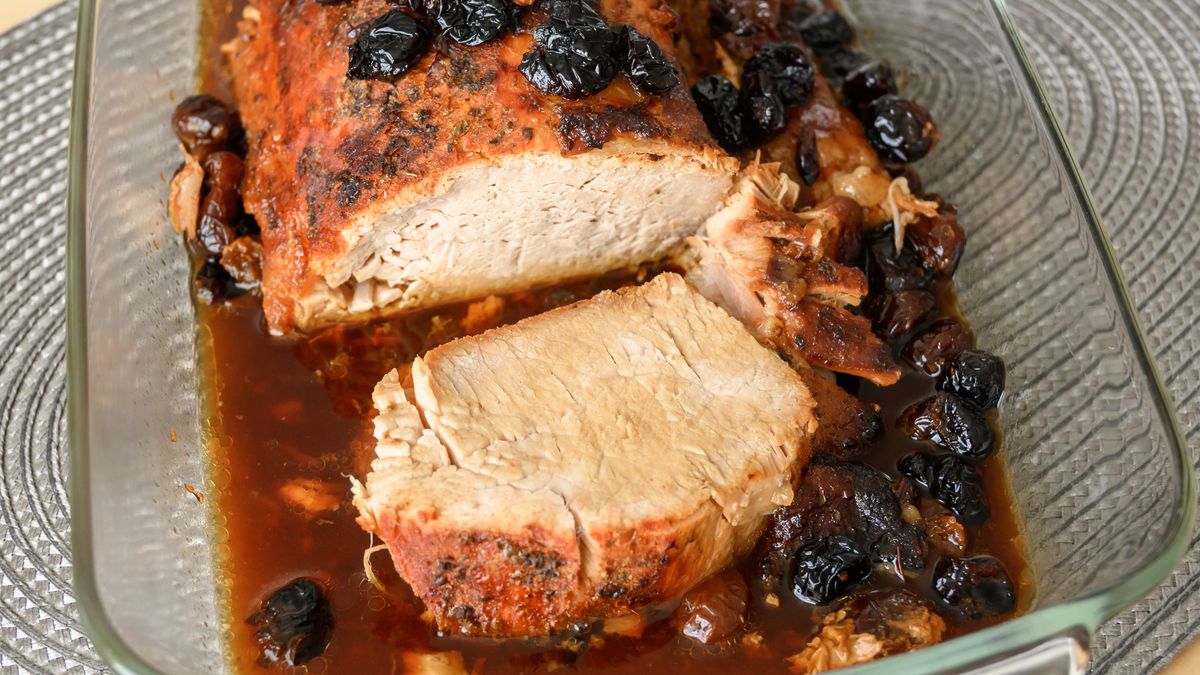 Pieczony schab smakuje na ciepło i na zimno