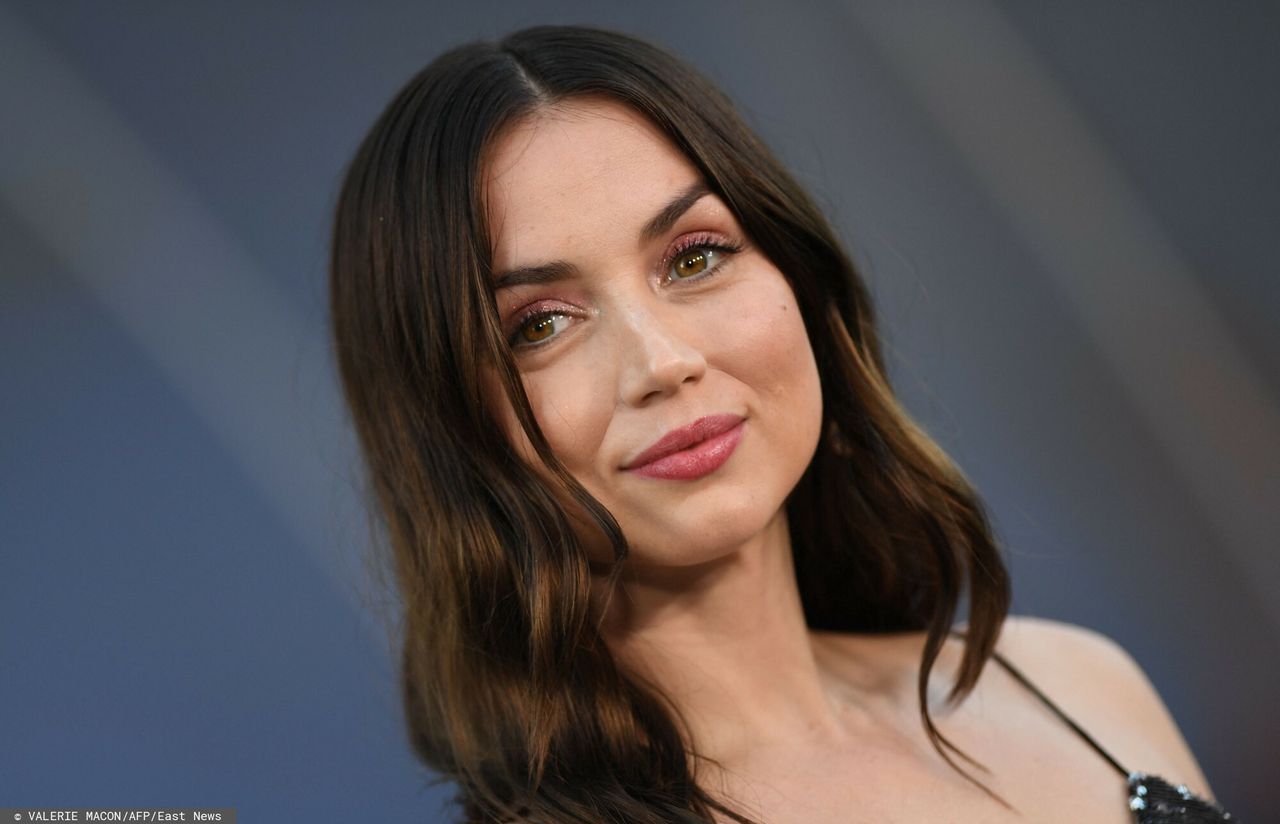 Ana de Armas uciekła z Los Angeles po związku z Affleckiem. Podaje powód