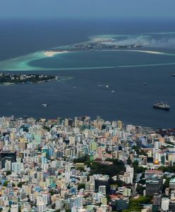 Thilafushi - wysypisko śmieci na Malediwach