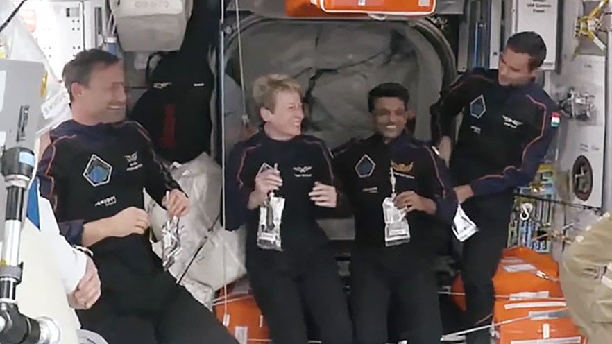 Załoganci Ax-4 na pokładzie ISS