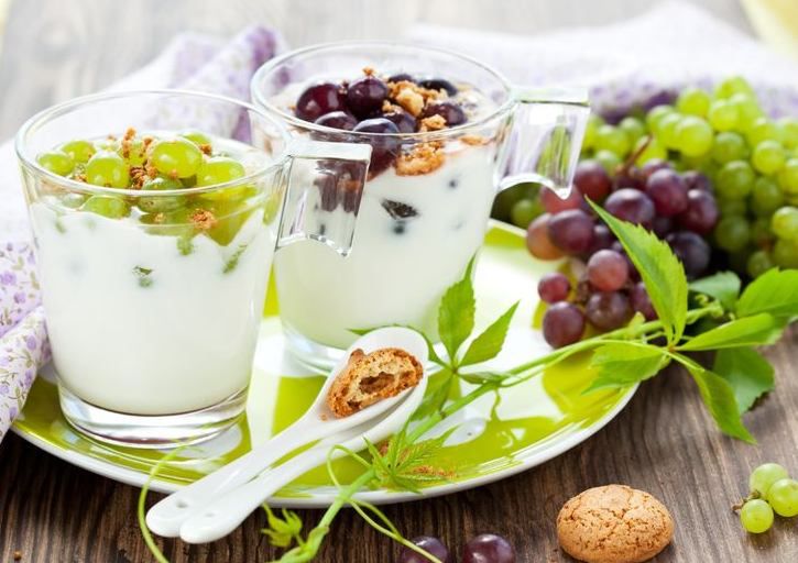 10 pomysłów z wykorzystaniem jogurtu greckiego