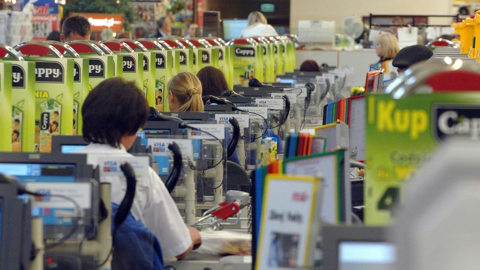 We wtorek 11 listopada 2025 r. w Święto Niepodległości będą obowiązywały zasady dotyczące handlu w niedzielę i święta. Co do zasady sklepy będą zamknięta poza wyjątkami wyszczególnionymi w ustawie, fot. P. Kamionka/Polska Press