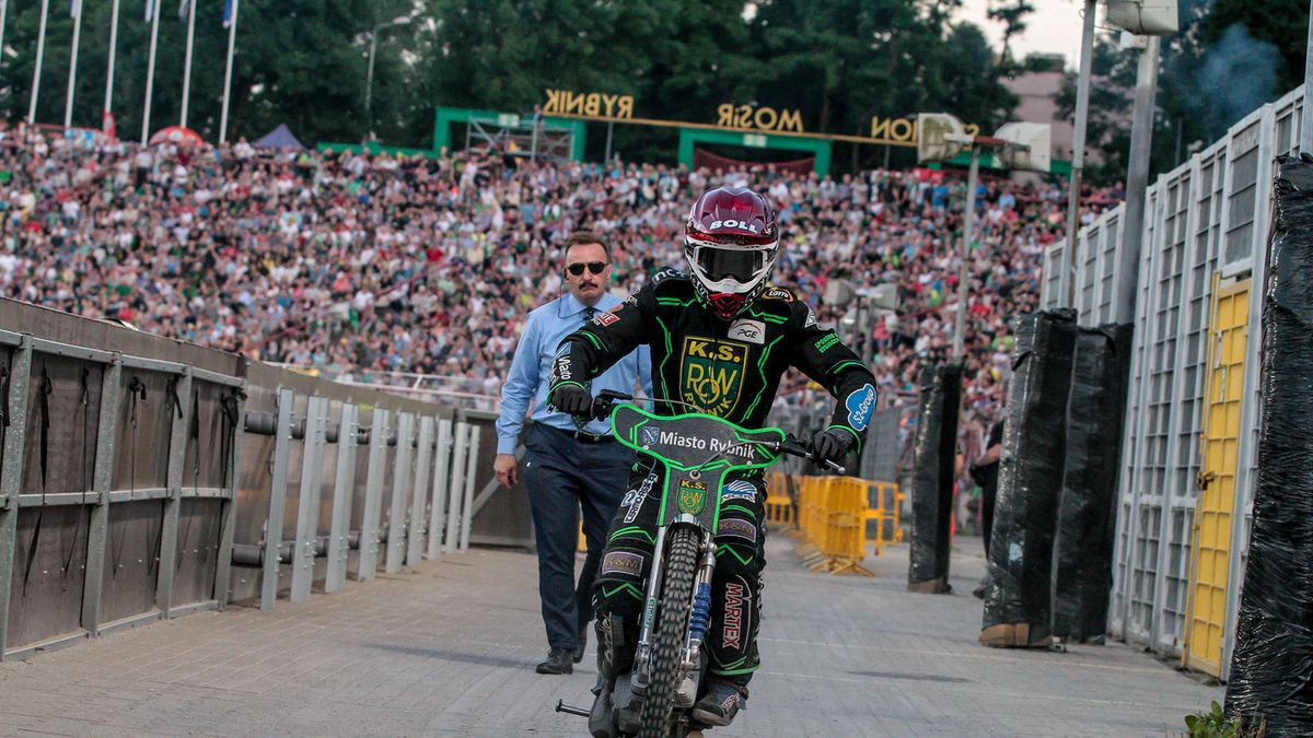 WP SportoweFakty / Arkadiusz Siwek / Na zdjęciu: stadion ROW-u Rybnik przy ul. Gliwickiej