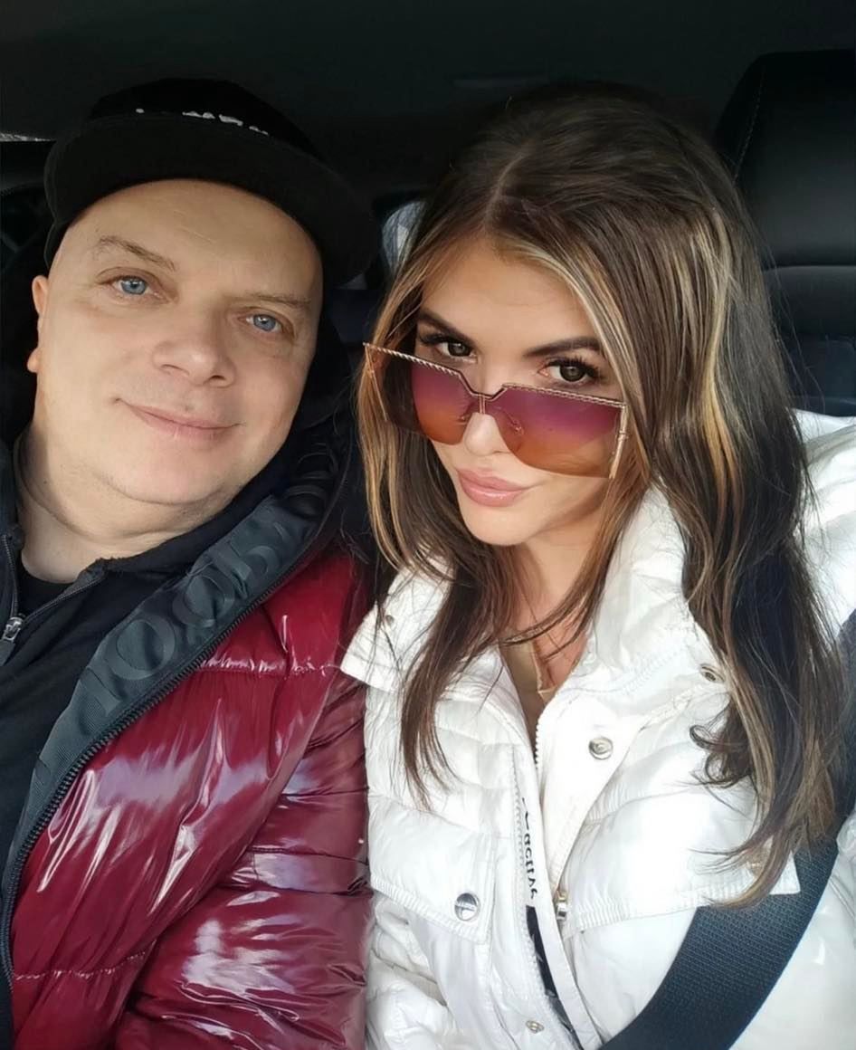 Krzysztof Skiba z dziewczyną