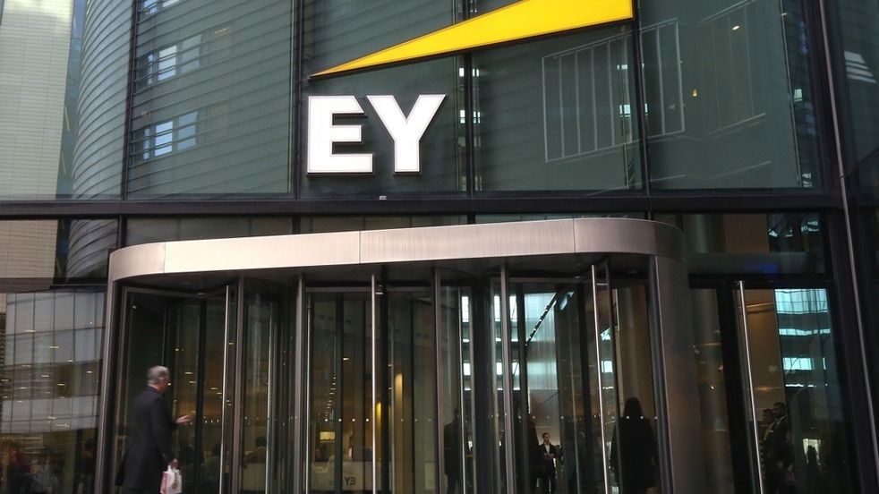 W stolicy Dolnego Śląska w ciągu roku firma chce zwiększyć zatrudnienie o ok. 25 proc., a w Warszawie o 50 proc.