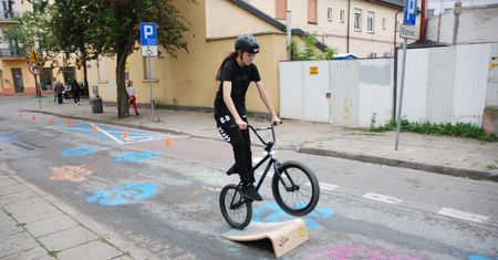 Wyjątkowe zawody w skateparku: adrenalina, nauka i dobra zabawa