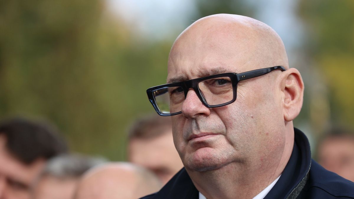 Zaduszki Witosowe z udzia?em szefa MON
26.10.2025 Wierzchoslawice Zaduszki Witosowe upamietniajace pamiec Wincentego Witosa i bohaterow Ruchu Ludowego z udzialem szefa MON Wladys?awa Kosiniak-Kamysza n/z Piotr Zgorzelski. fot. Mateusz Kotowicz/REPORTER
Mateusz Kotowicz/REPORTER