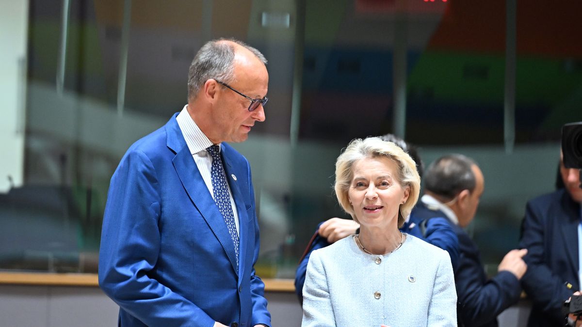 BRUSSELS, BELGIUM - JUNE 18: Chancellor of Germany Friedrich Merz (L) and President of the European Commission Ursula von der Leyen (R) attend the EU Leaders' Summit to discuss support for Ukraine, competitiveness, trade relations with China, the EU budget, and developments in the Middle East in Brussels, Belgium on June 18, 2026. (Photo by Dursun Aydemir/Anadolu via Getty Images)