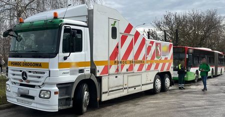 ITD sprawdziła autobusy miejskie. Jeden z nich odjechał na holu prosto do warsztatu