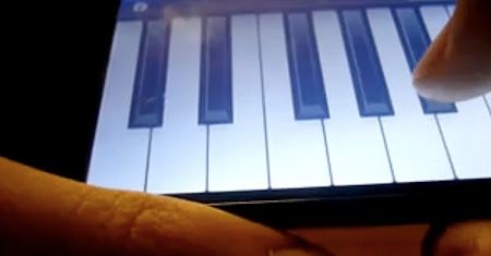 iPhone - nowy instrument?