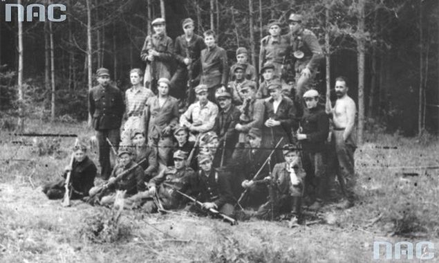 Żołnierze oddziału polskiej samoobrony na Wołyniu 