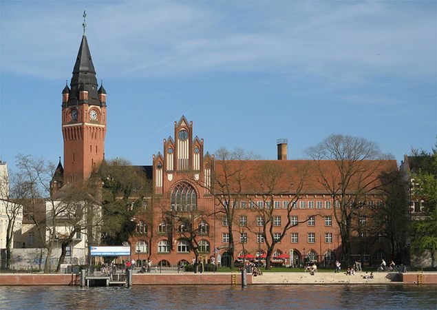 Ratusz w Köpenick - dzielnicy Berlina, na której terenie, jeszcze przed założeniem miasta, znajdował się Kopnik - stolica słowańskich Sprewian 