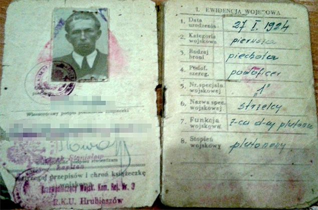 Książeczka wojskowa pana Władysława, dziadka mojego rozmówcy 