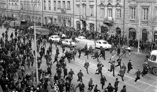 Marzec '68 - wiec studentów Uniwersytetu Warszawskiego pociągnął protesty w całej Polsce