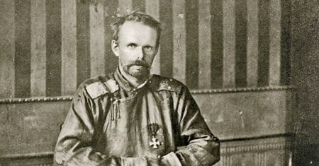 Roman von Ungern-Sternberg zwany ''krwawym baronem''