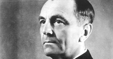 Feldmarszałek Friedrich Paulus przegrał bitwę o Stalingrad i przeszedł na stronę Sowietów