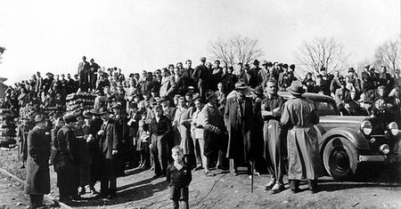 Historyk Stephan Scholz: fałszywe zdjęcia do zilustrowania wypędzeń Niemców