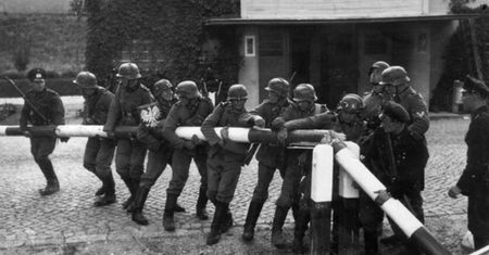 Dr Tadeusz Rutkowski: polska kampania 1939 r. dawała Zachodowi czas na ofensywę