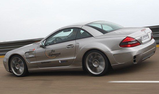 325 km/h Mercedesem SL!