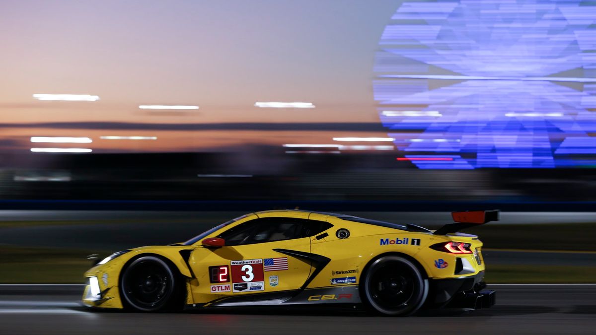 Zdjęcie okładkowe artykułu: Twitter / IMSA / Na zdjęciu: załoga Corvette Racing