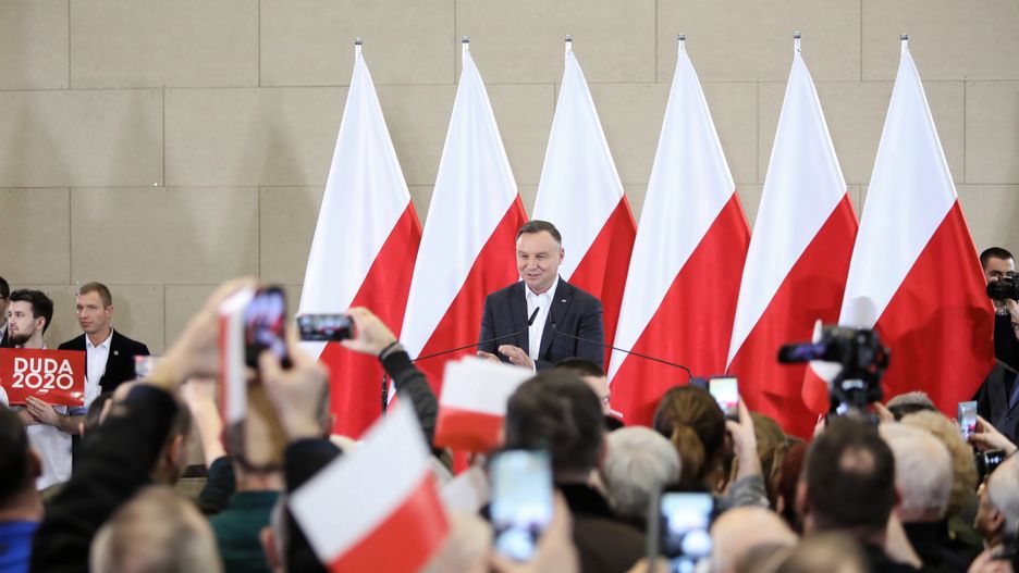 Wybory prezydenckie 2020. Prezydent Andrzej Duda komentuje bieżące tematy.