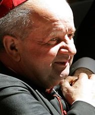Kardynał Dziwisz odprawił pasterkę w Katedrze na Wawelu
