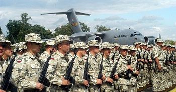 Polscy żołnierze są już w Kuwejcie