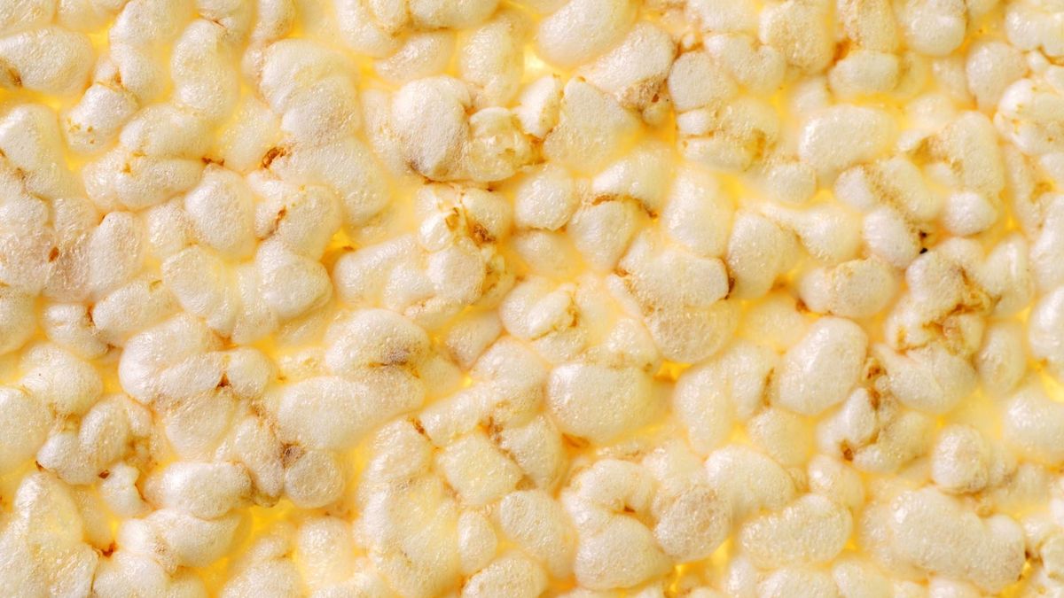 Choć wafle ryżowe są lekkie i wygodne, nie powinny pojawiać się w diecie codziennie.