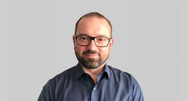 Piotr Lenarczyk w „Super Expressie”, odpowiada za rozwój treści wideo i audio