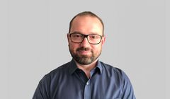 Piotr Lenarczyk w „Super Expressie”, odpowiada za rozwój treści wideo i audio