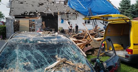 Kaniów. Trąba powietrzna zniszczyła wieś