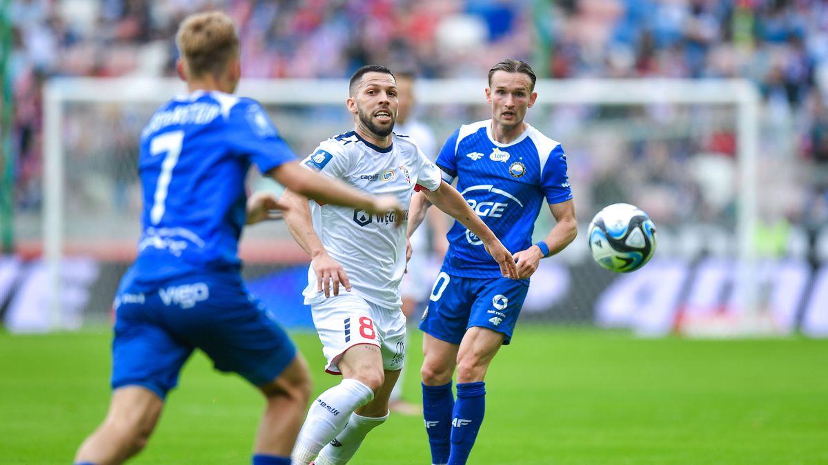 PAP / PAP/Michał Meissner / Dani Pacheco na początku 2. połowy otworzył wynik meczu