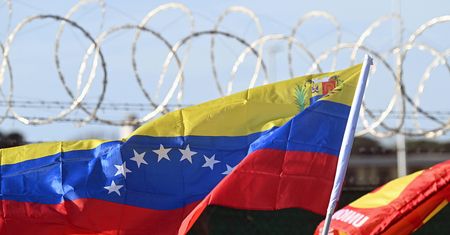 Maduro zatrzymał 18 tys. osób. Nowe władze uwalniają więźniów politycznych