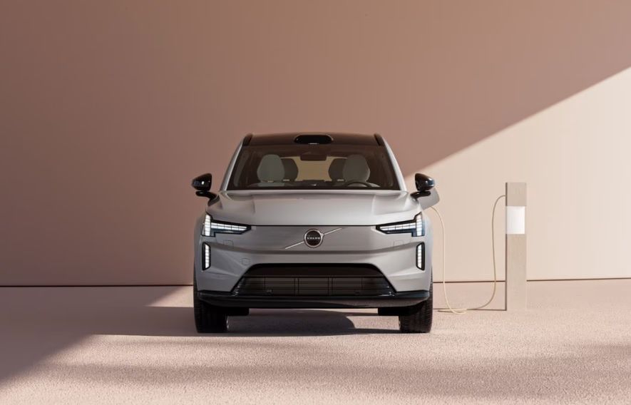 Volvo EX90 