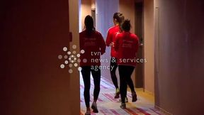 Wesołe tańce na korytarzu - hiszpańskie szczypiornistki w świetnych humorach po awansie